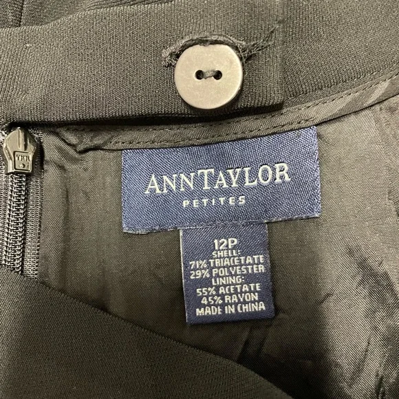 Ann Taylor Classic Chic Black Pencil Suit Skirt size 12 Petite - Picture 3 of 5